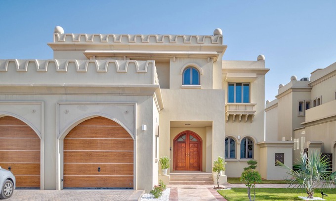 Palm Jumeirah Villa | Dream Inn Dubai - Palm Villa Frond P