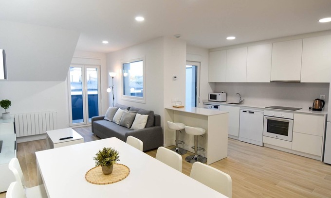 Loredo Apartamento | Ático de ensueño con piscina, mini golf y parque infantil a minutos de la playa