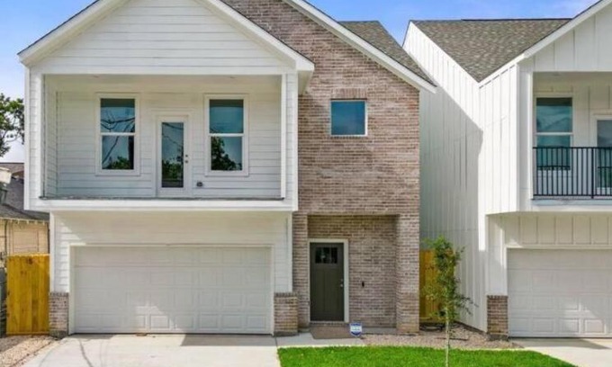 Greater East End Casa | Dream Stay-New Construction*Downtown*NRG*MedCtr