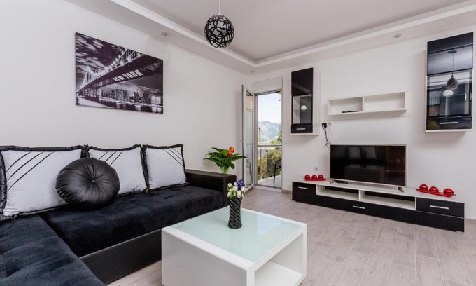 Lepetane Apartamento | Dream Vacation Apartments