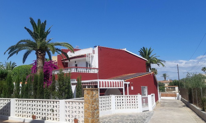 Alcossebre Casa | Dream vacation home with private pool right by the sea between Barcelona and Valencia