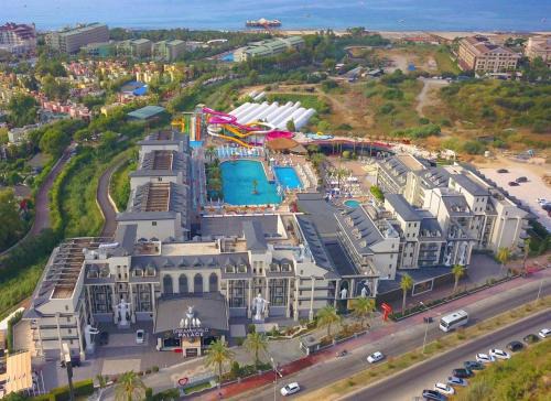 Gundogdu Hotel | Dream World Palace