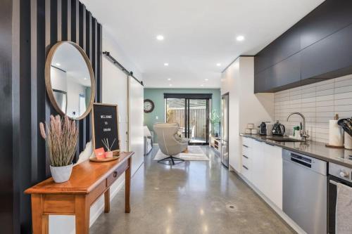 Johnsonville Casa | Dreamcatcher Cottage - 2BR Mystic Moonrise