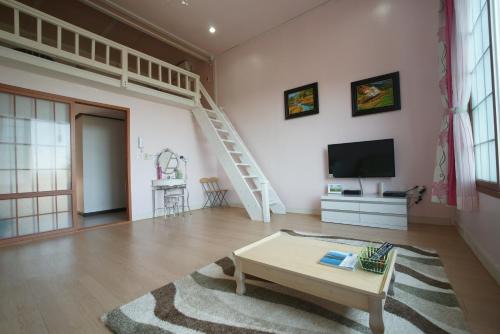 Seogwipo City Casa | Dreaming Forest Pension Seogwipo