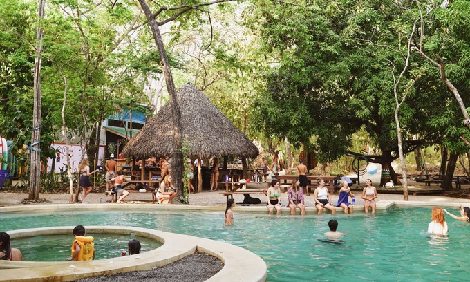 Tamarindo Cabina | Dreamsea Surf Camp