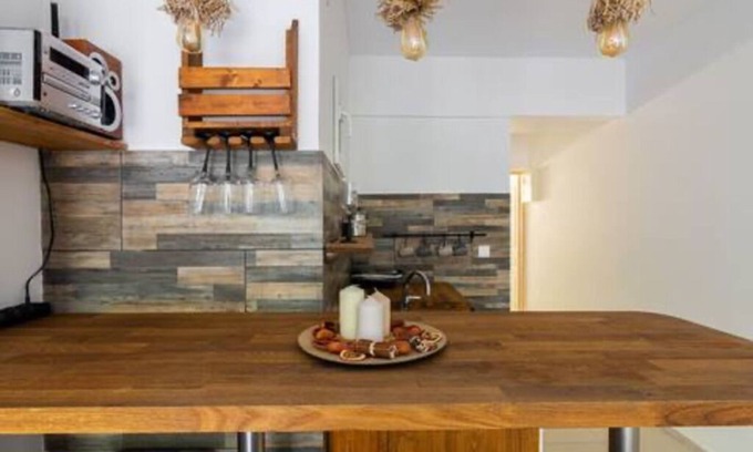 Palaio Faliro Apartamento | Dreamy Cove, Artistic Hideaway near Floisvos 1BD