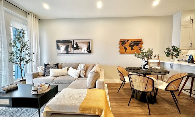 Harrison Hot Springs Apartamento | Dreamy Panoramic Lakeview - New 1BR + Den: Hotsprings Nest