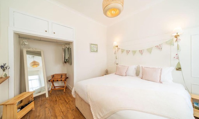 Birnam Apartamento | Dreamy Town House Apartment in Birnam, Dunkeld