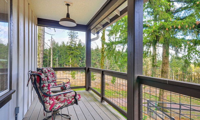 Sherwood Cabaña | Dreamy Wine Country Retreat: Sherwood 'Rose Cabin'