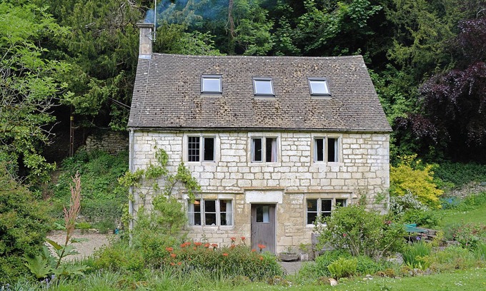 Stroud Cabaña | Alojamiento de 3 habitaciones en Bisley