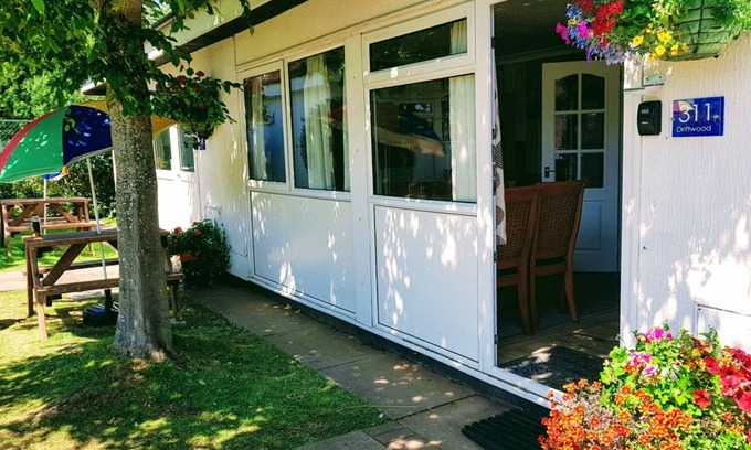 Dawlish Warren Chalet De Esquí | Driftwood, Chalet de 2 dormitorios en el 4 * Welcome Holiday Park, Dawlish Warren