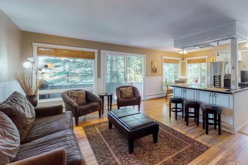 Sandpoint Apartamento | Driftwood 5