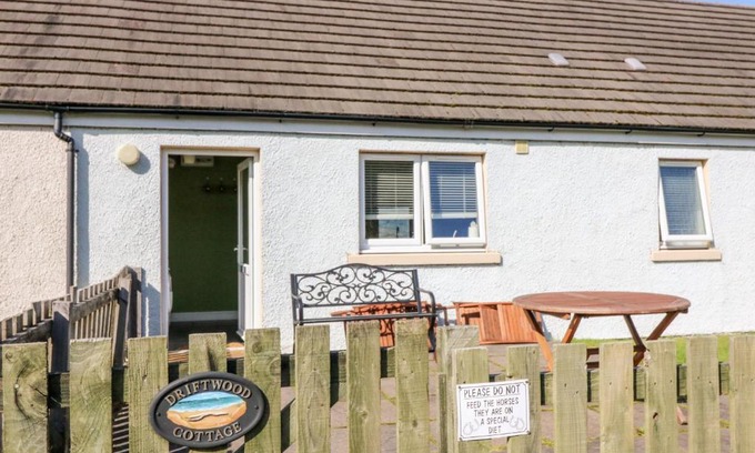 Gruline Casa | Driftwood Cottage