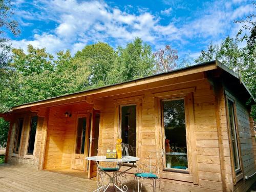 Lyminster Apartamento | Driftwood Dreams Garden Cabin