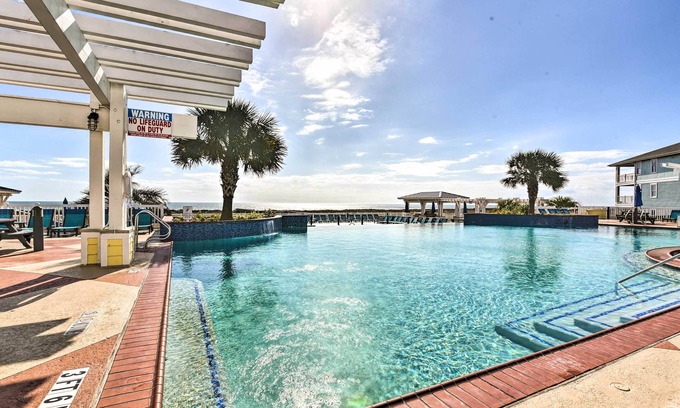 Red Fish Cove Apartamento | 'driftwood' Galveston Resort Escape w/ Deck & View