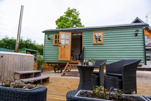 Corpach Casa | Driftwood & Hot Tub