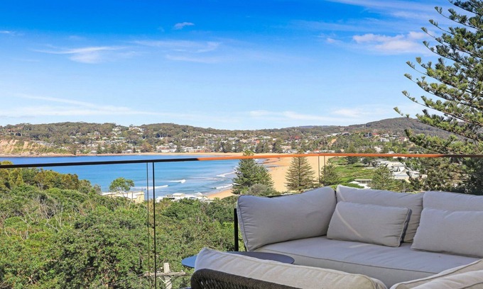 North Avoca Casa | DRIFTWOOD | Ocean Views , Wi-Fi | Accom Holidays