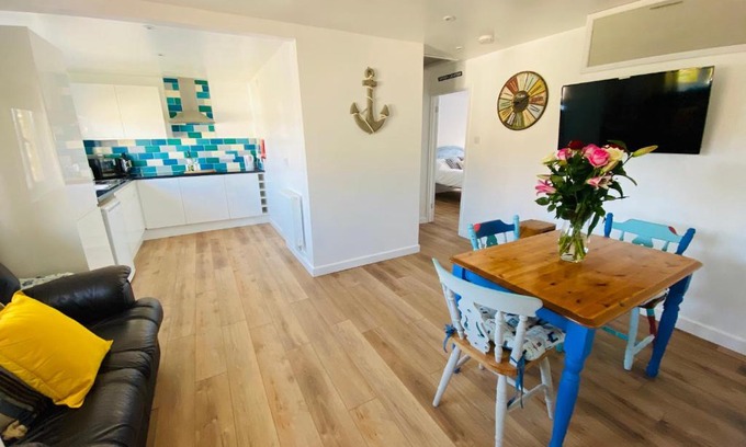 Par Apartamento | Driftwood Seagrass