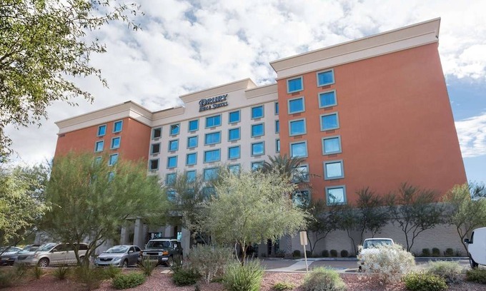 Deer Valley Hotel | Drury Inn & Suites Phoenix Happy Valley