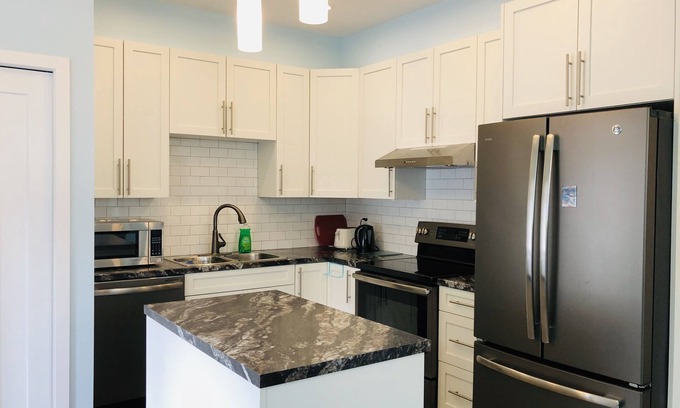 Whitehorse Casa | DT Whitehorse Deluxe Condo