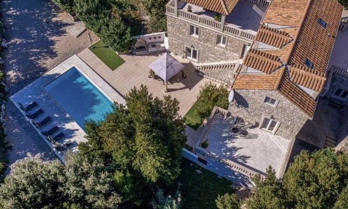 Komaji Villa | Villa Pendo 1450 (Hermosa Villa de piedra en la región de Konavle, Croacia)