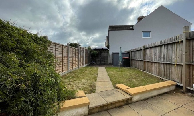 Newport Casa | Duckpool View by Tŷ SA