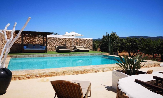 Sant Antoni de Portmany Villa | 📅 Last-minute deal! Aug 30–Sept 6 available due to cancellation — book now!
