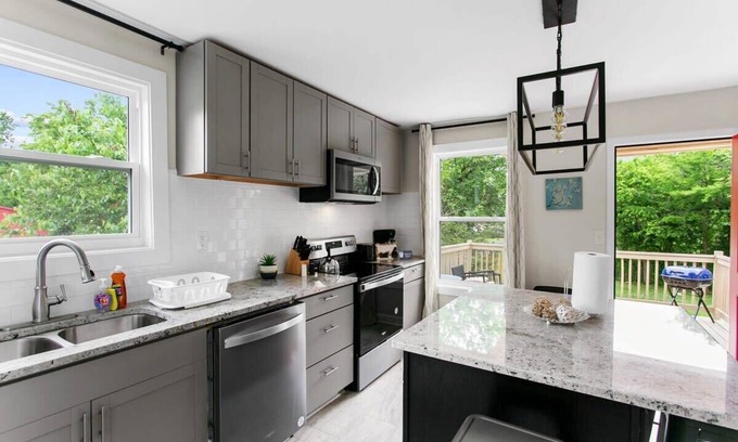 Birmingham Casa | Dugan Ave Dugout - Unit A