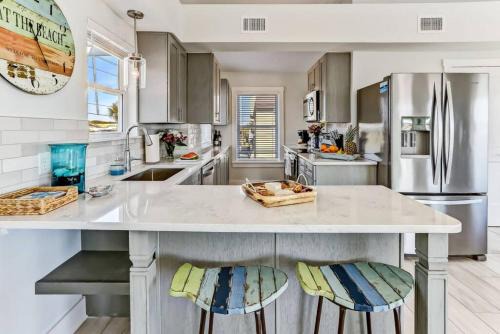 Fernandina Beach Casa | Dukes Beach House - Oceanfront - Huge Deck - Breathtaking Views