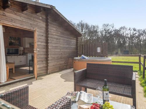 Kneesall Casa | Dukes Wood - Ukc2193