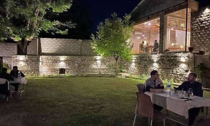 Gilgit Hotel | Dumani Inn Hotel And Restaurant