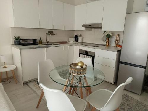 Vizafogo Apartamento | Duna Apartment, FreeGarage, 2Room, smartTV,Dishwasher,AC