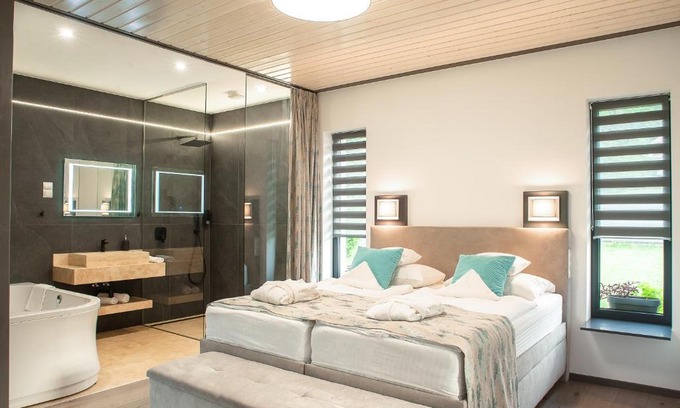 Domos Apartamento | Dunazug Plusz Luxus Apartman