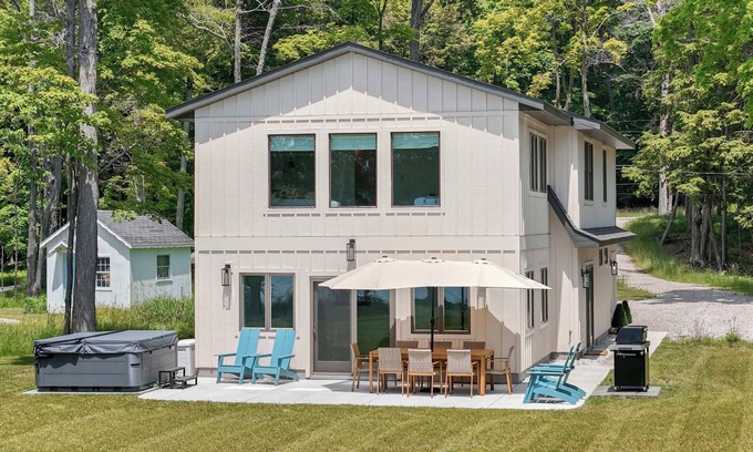 Empire Casa | Dune View Cottage on Little Glen