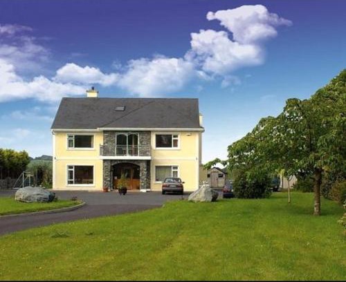 Killarney Cama Y Desayuno | DunnCourt House