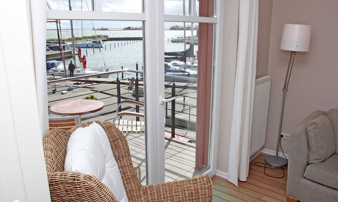 Lemkenhafen Apartamento | DUO OG-Apartamento-De Lujo-Baño privado-Vista a la Marina