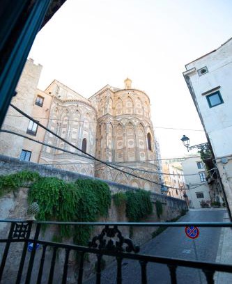 Monreale Apartamento | Duomo View Apartment