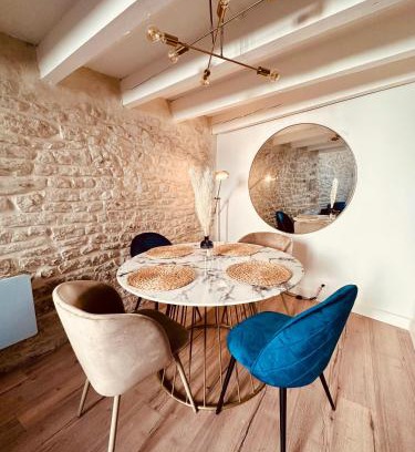 Nimes City Centre Apartamento | Duplex à 2 min des arènes et de la maison carrée