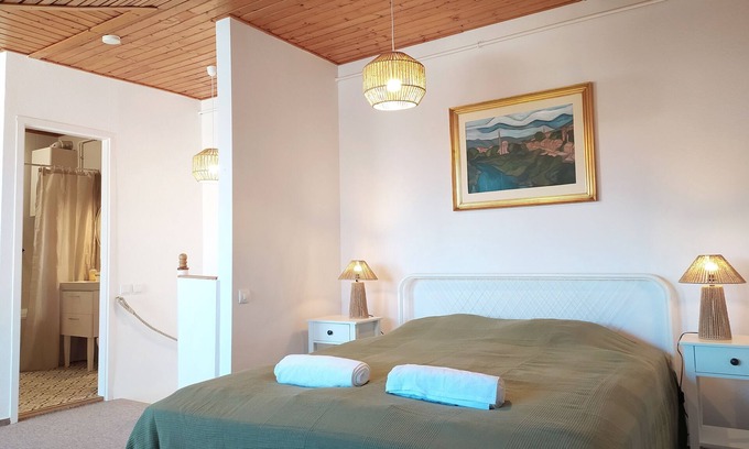 Keszthely Apartamento | Duplex 2-bedroom apartment in enchanting Keszthely with AC, WiFi and balcony