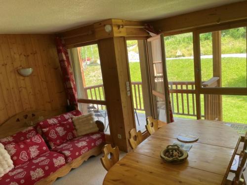 Valloire Apartamento | Duplex 3* 8 pers. à Valloire - Sud-Est, Balcons, Garage, Proche Centre et Remontées - FR-1-263-484