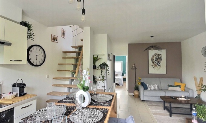 La Redoute-Le Fort Apartamento | Duplex 3 bedrooms, 2 bathrooms, Harmonious Fontenay sous Bois near Paris