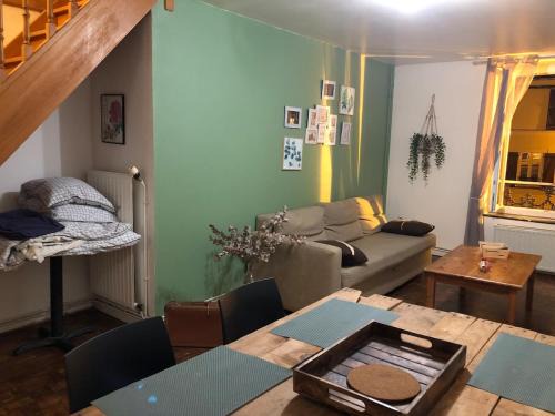 Nogent-l'Artaud Apartamento | Duplex 4 couchages chaleureux gare sur place