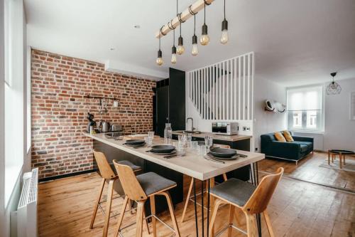 Wazemmes Apartamento | Duplex 4pers - 100m du métro - SmartTV - Fibre