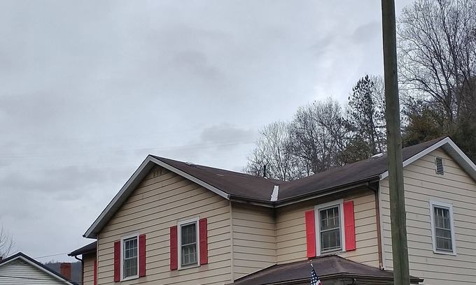 Kyle Cabina | DUPLEX....WITHIN A MILE OF THE HATFIELD MCCOY TRAILS