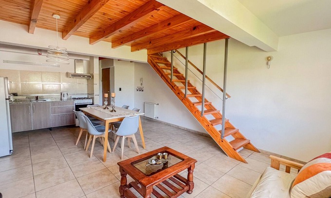 10 de Diciembre Apartamento | Dúplex para 5 personas en el corazón de Bariloche