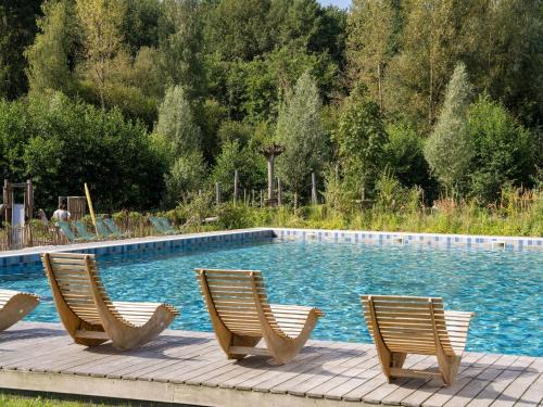 Maubray Casa | Duplex by Fouage Pond with Stunning Views, cleaning included