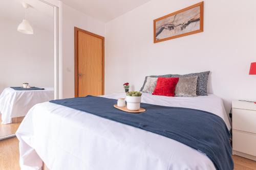 Cudon Apartamento | Duplex con terraza y barbacoa en Cudón