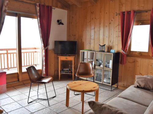 Pralognan-la-Vanoise Apartamento | Duplex Confortable à Pralognan-la-Vanoise avec Wifi et Terrasse Sud, à 400m des Commerces - FR-1-464-56
