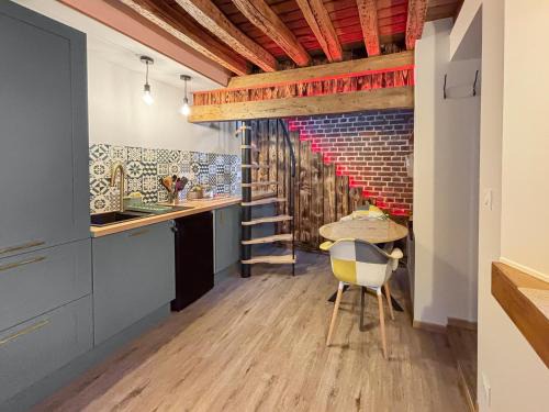 Beauvais Apartamento | Duplex cosy avec Netflix & Amazon prime