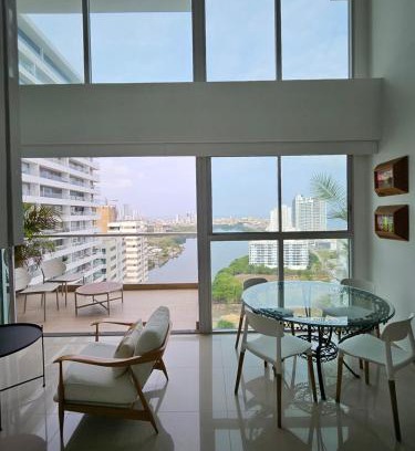 Marbella Apartamento | Duplex de Lujo nuevo con vista increible al centro y la playa